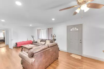 17788 San Bernardino, Fontana, CA 92335 - Photo 15