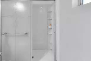 17788 San Bernardino, Fontana, CA 92335 - Photo 25