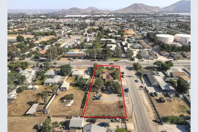 17788 San Bernardino, Fontana, CA 92335 - Photo 55