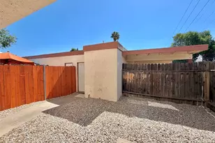 345 N Eucalyptus Ave, Rialto, CA 92376 - Photo 15