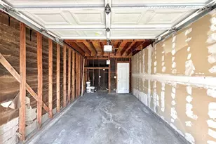 345 N Eucalyptus Ave, Rialto, CA 92376 - Photo 17