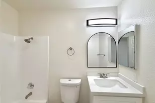 345 N Eucalyptus Ave, Rialto, CA 92376 - Photo 13