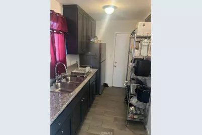 1250 1/2 W 87th, Los Angeles, CA 90044 - Photo 3