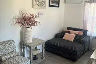 1250 1/2 W 87th, Los Angeles, CA 90044 - Photo 5