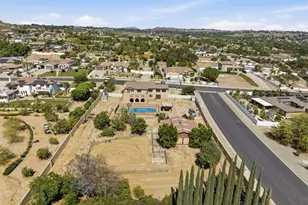 17731 Glen Hollow, Riverside, CA 92504 - Photo 53
