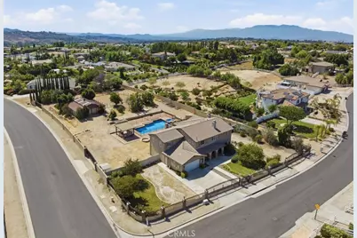 17731 Glen Hollow, Riverside, CA 92504 - Photo 13