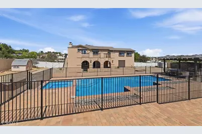 17731 Glen Hollow, Riverside, CA 92504 - Photo 61