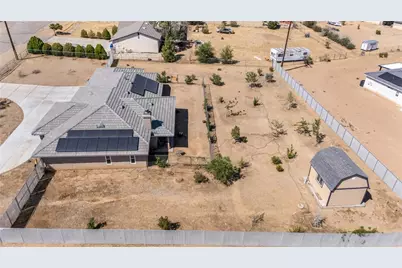 16209 Serrano Road, Apple Valley, CA 92307 - Photo 35