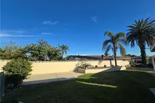 8725 Boxwood Ct, Fontana, CA 92335 - Photo 15