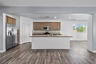 12352 Osprey Ln, Victorville, CA 92392 - Photo 5