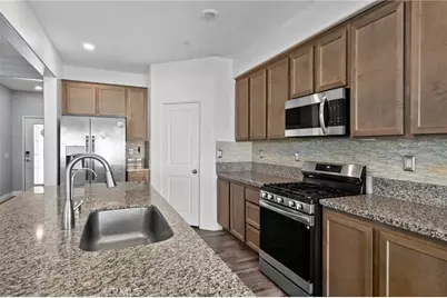 12352 Osprey Lane, Victorville, CA 92392 - Photo 7