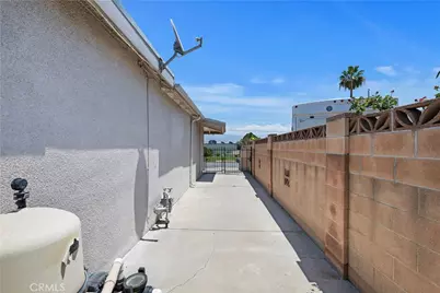 1400 Terrace, Rialto, CA 92376 - Photo 33