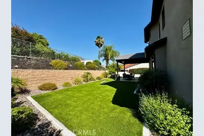 29800 Redwood Drive, Canyon Lake, CA 92587 - Photo 17