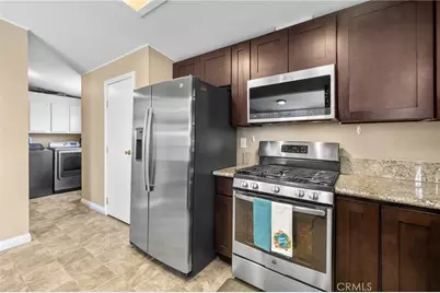 1550 Rimpau Avenue #35, Corona, CA 92881 - Photo 13