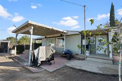 19078 Monterey, Hesperia, CA 92345 - Photo 15