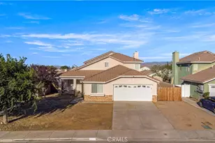 9041 Berkeley, Hesperia, CA 92344 - Photo 3