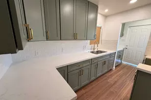 215 W 23rd, San Bernardino, CA 92405 - Photo 13