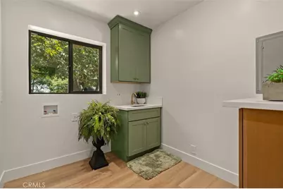 32 W Las Flores Drive, Altadena, CA 91001 - Photo 27