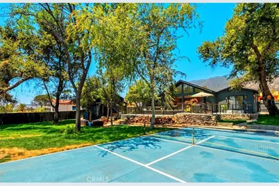 32 W Las Flores Drive, Altadena, CA 91001 - Photo 15