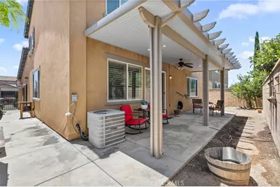 15466 Red Pepper, Fontana, CA 92336 - Photo 45