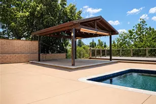 35353 Cabrini Dr, Yucaipa, CA 92399 - Photo 37
