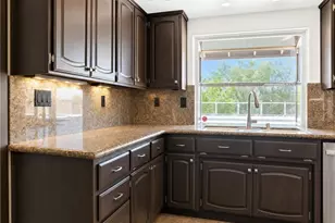 35353 Cabrini Dr, Yucaipa, CA 92399 - Photo 11