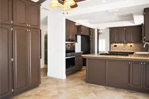 35353 Cabrini Dr, Yucaipa, CA 92399 - Photo 9