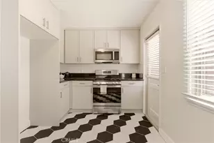 2155 Euclid Ave, Long Beach, CA 90815 - Photo 9