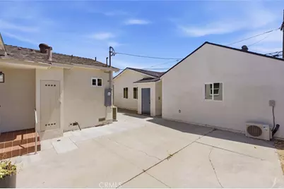 2155 Euclid Avenue, Long Beach, CA 90815 - Photo 23