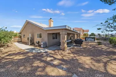 18015 Wildwood, Victorville, CA 92395 - Photo 41