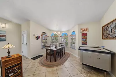 18015 Wildwood, Victorville, CA 92395 - Photo 17