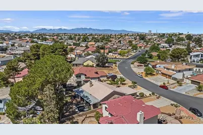 18015 Wildwood, Victorville, CA 92395 - Photo 11