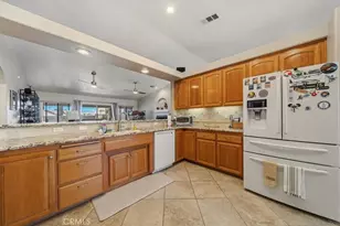 18015 Wildwood, Victorville, CA 92395 - Photo 21