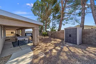 18015 Wildwood, Victorville, CA 92395 - Photo 43