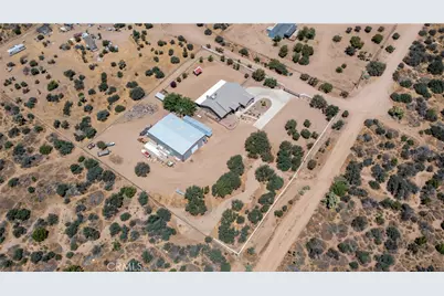 8079 Mira Mar Road, Phelan, CA 92371 - Photo 39