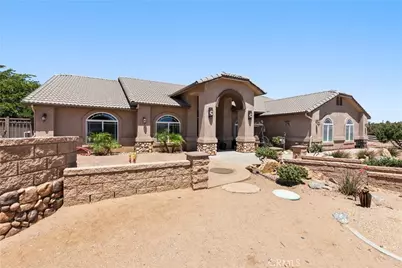8079 Mira Mar Road, Phelan, CA 92371 - Photo 3