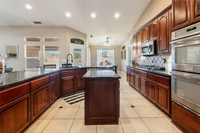 8079 Mira Mar Road, Phelan, CA 92371 - Photo 25