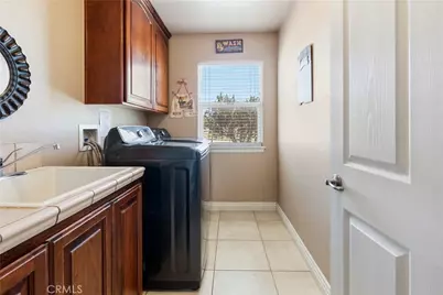 8079 Mira Mar Road, Phelan, CA 92371 - Photo 21