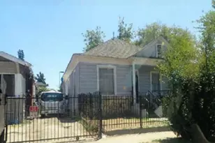 908 E 49th Pl, Los Angeles, CA 90011 - Photo 3