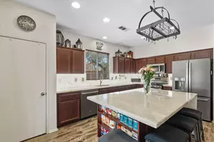 1929 Brilliance, San Jacinto, CA 92582 - Photo 9