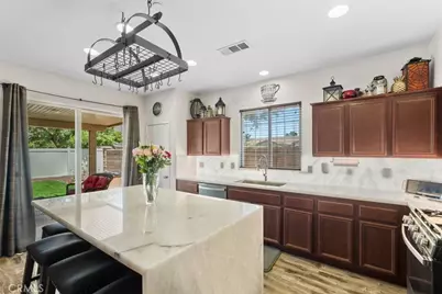 1929 Brilliance, San Jacinto, CA 92582 - Photo 13