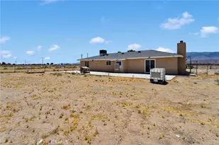 32480 Wren, Lucerne Valley, CA 92356 - Photo 45