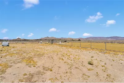 32480 Wren, Lucerne Valley, CA 92356 - Photo 43