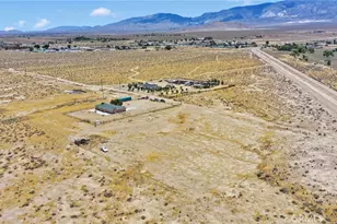 32480 Wren, Lucerne Valley, CA 92356 - Photo 47