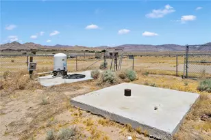 32480 Wren, Lucerne Valley, CA 92356 - Photo 33
