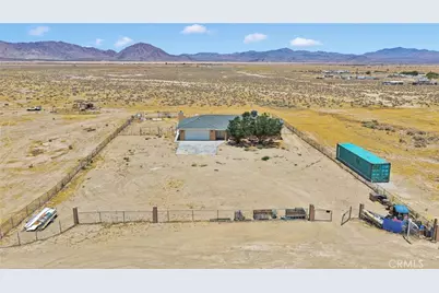 32480 Wren, Lucerne Valley, CA 92356 - Photo 39