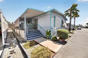 725 W Thornton Ave, Hemet, CA 92543 - Photo 3