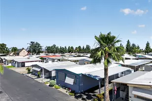 725 W Thornton Ave, Hemet, CA 92543 - Photo 33
