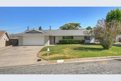 33844 Avenue C, Yucaipa, CA 92399 - Photo 41