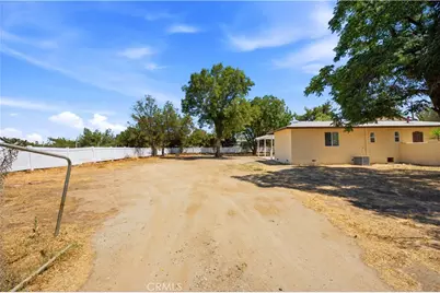 21820 Cajalco Road, Perris, CA 92570 - Photo 33